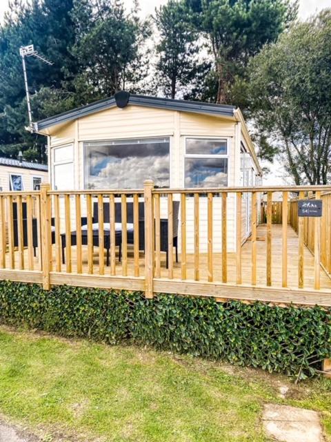 The Hygge Retreat At 7 Lakes Country Park, Lincolnshire Crowle (Lincolnshire) Exterior foto