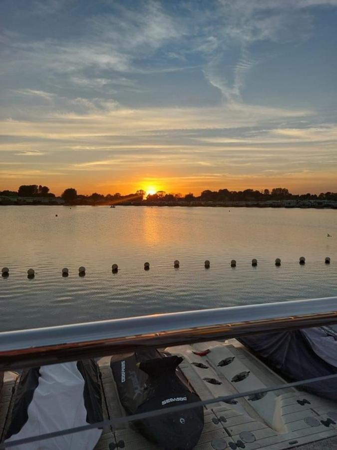 The Hygge Retreat At 7 Lakes Country Park, Lincolnshire Crowle (Lincolnshire) Exterior foto